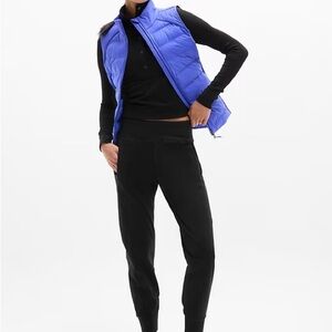 Athleta Rainier Mid Rise Jogger